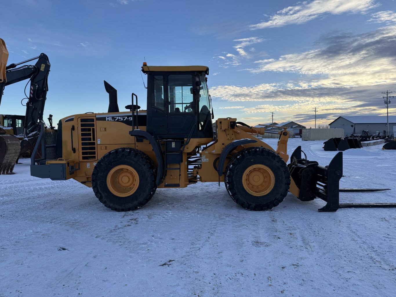 2011 Hyundai 757 9 Wheel Loader 3.7 yard #11307 JPH