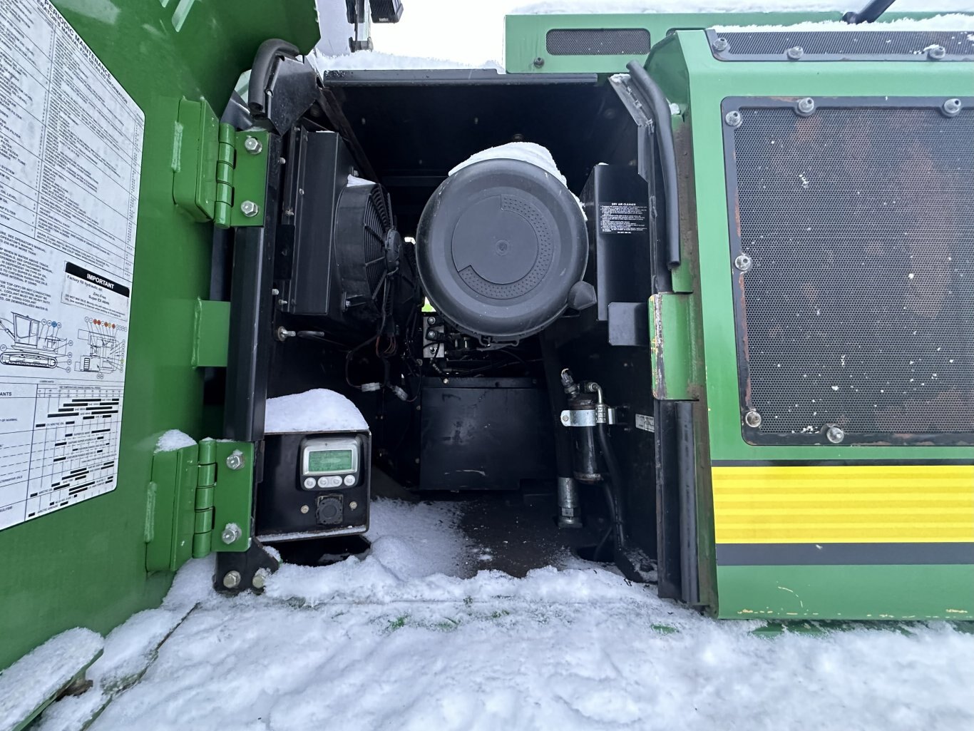 2015 Deere 2154 Processor w/ 622 Warratah Head #11313 DP