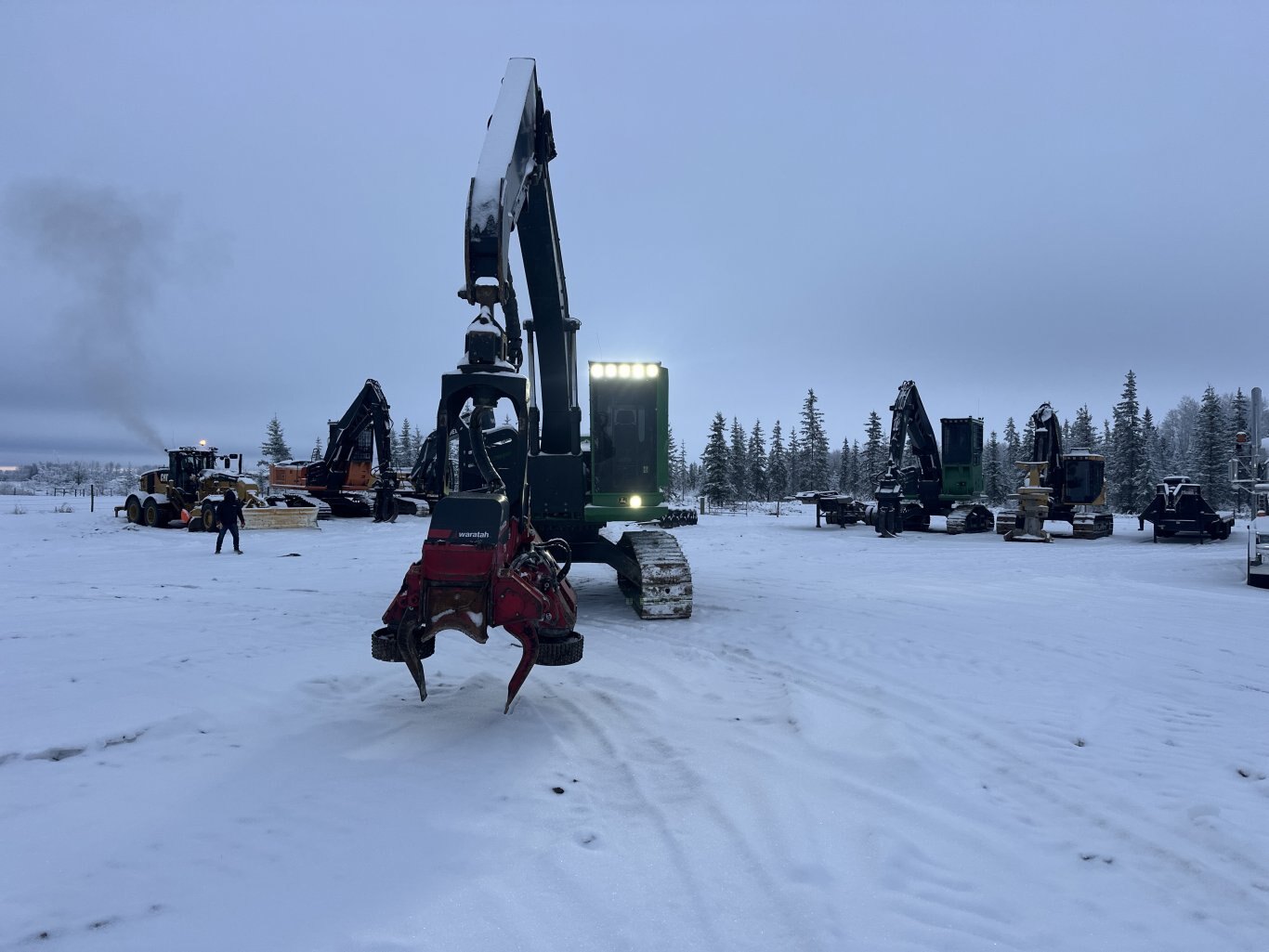 2015 Deere 2154 Processor w/ 622 Warratah Head #11313 DP