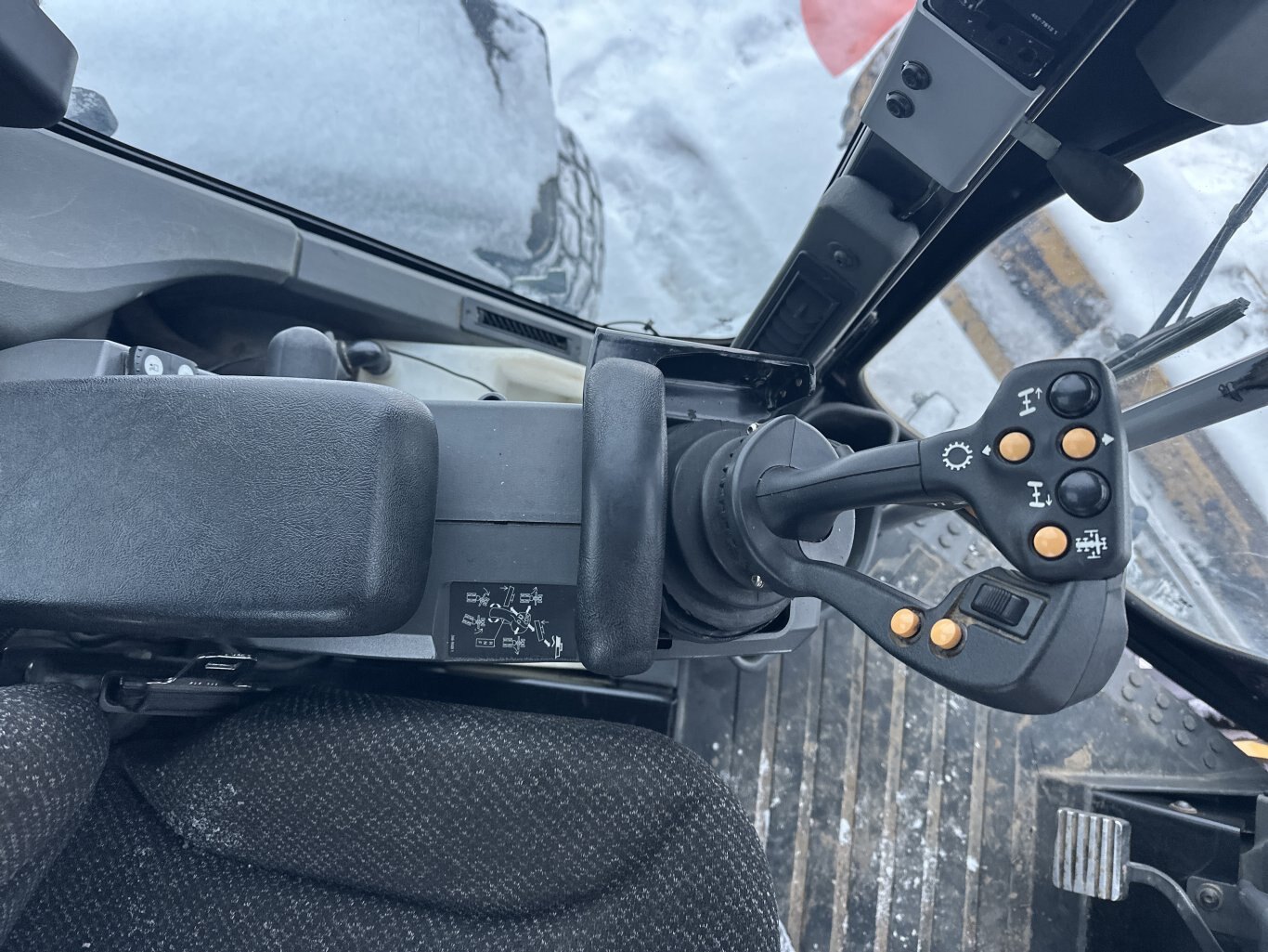 2018 CAT 160M VHP Plus AWD Motor Grader w/ Front Blade, Ripper & Snow Wing #11316 DP