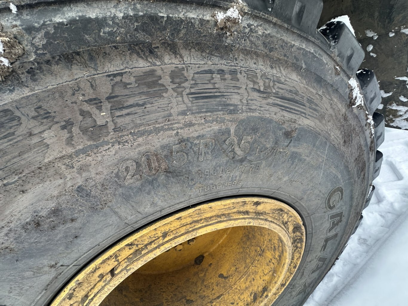 2019 Komatsu WA200 8 Wheel Loader w/ Bucket #11312 DP