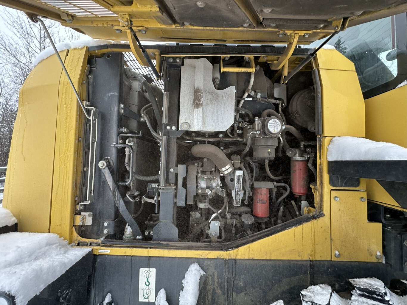 2019 Komatsu WA200 8 Wheel Loader w/ Bucket #11312 DP