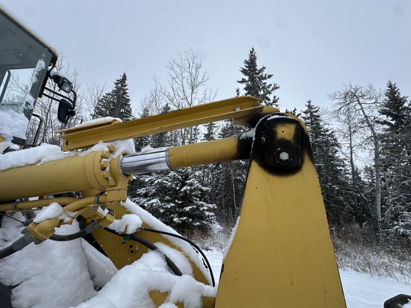 2019 Komatsu WA200 8 Wheel Loader w/ Bucket #11312 DP