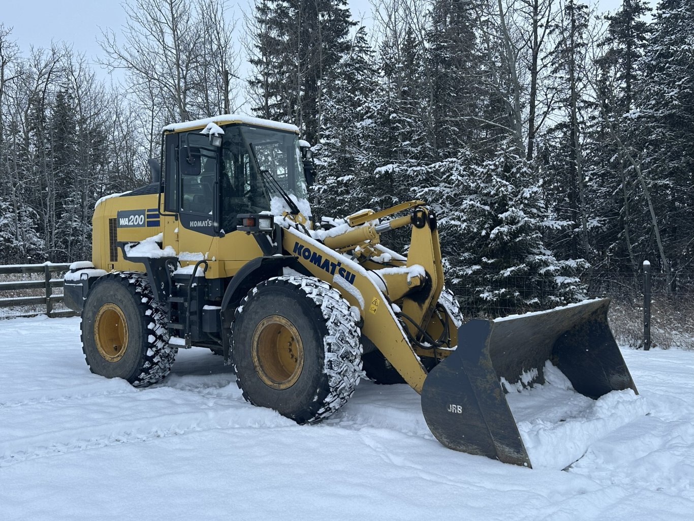 2019 Komatsu WA200 8 Wheel Loader w/ Bucket #11312 DP