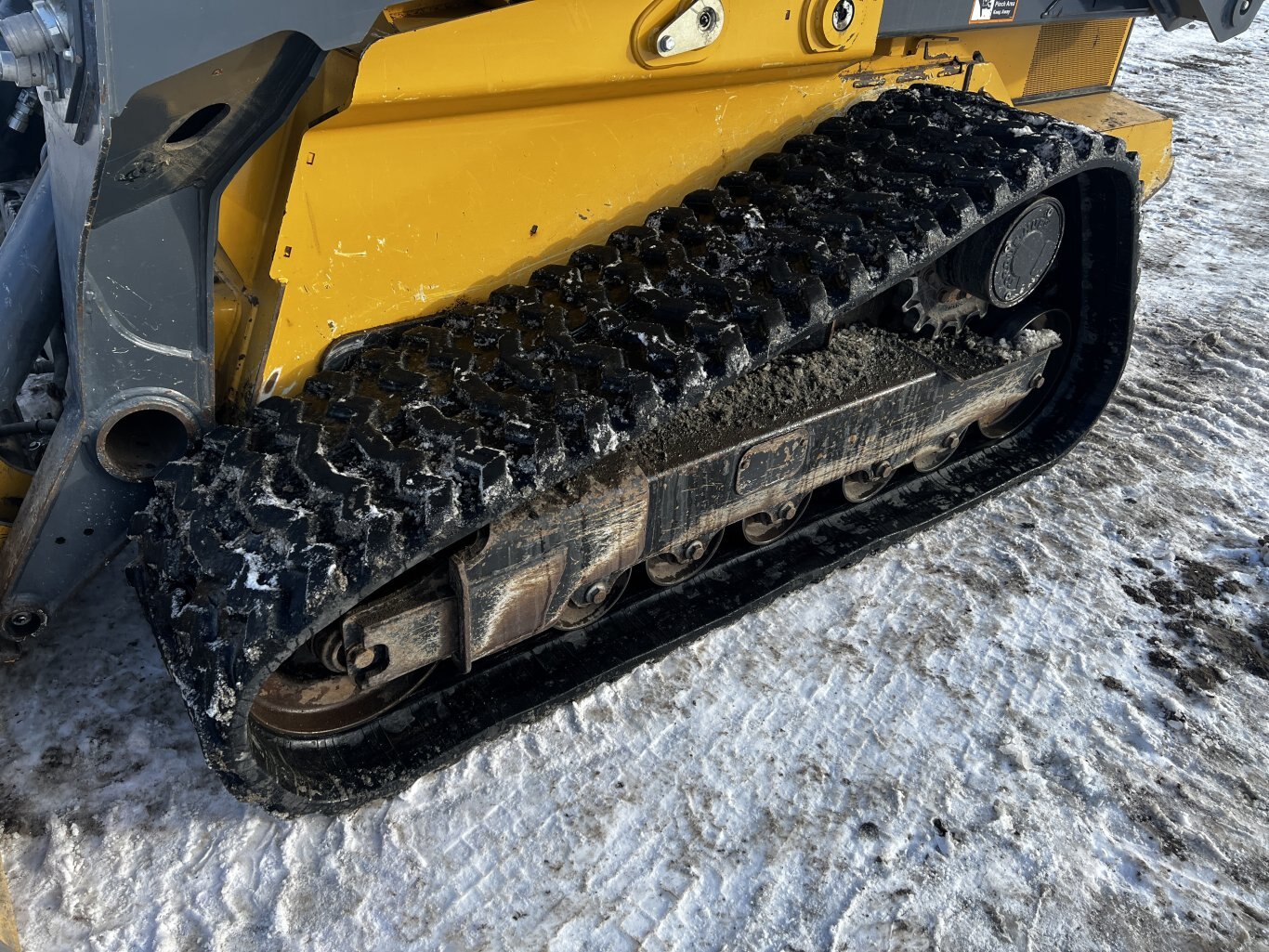 2017 Deere 331G Skid Steer with Bucket • Tracked Skid • Compact Track Loader #11323 BP