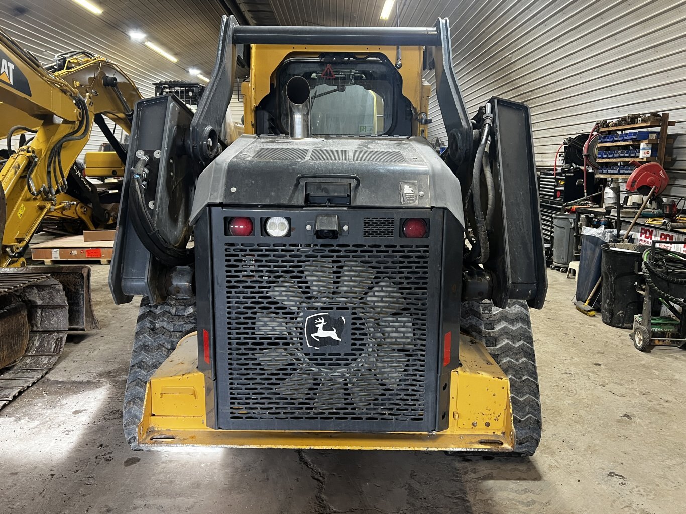 2017 Deere 331G Skid Steer with Bucket • Tracked Skid • Compact Track Loader #11324 BP