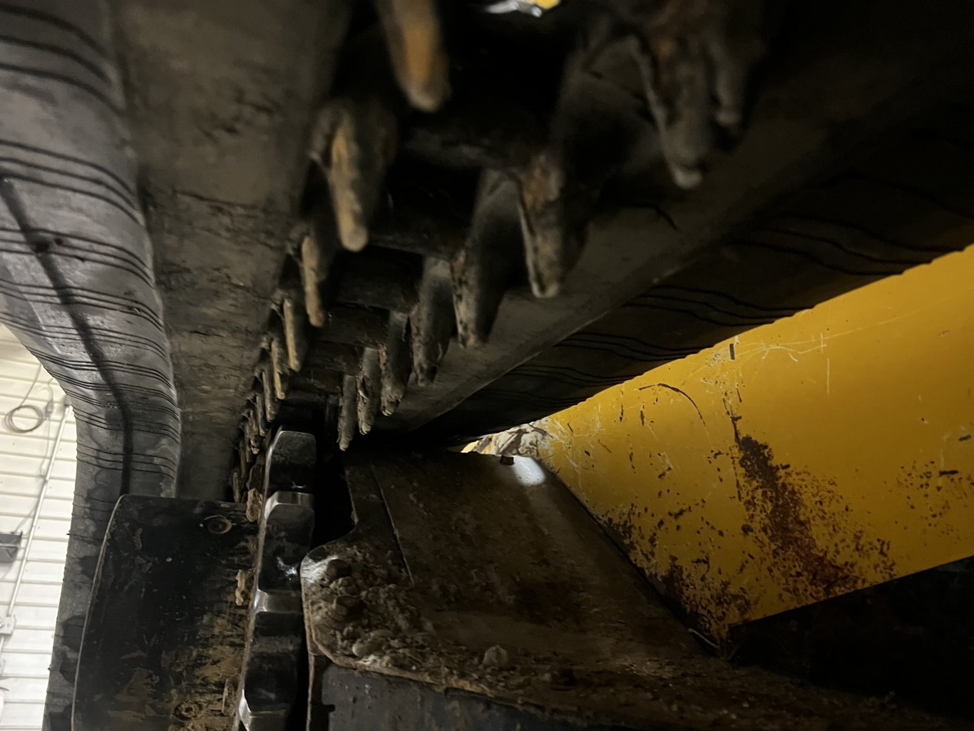 2017 Deere 331G Skid Steer with Bucket • Tracked Skid • Compact Track Loader #11324 BP