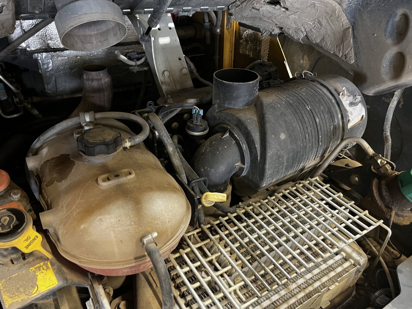 2017 Deere 331G Skid Steer with Bucket • Tracked Skid • Compact Track Loader #11324 BP