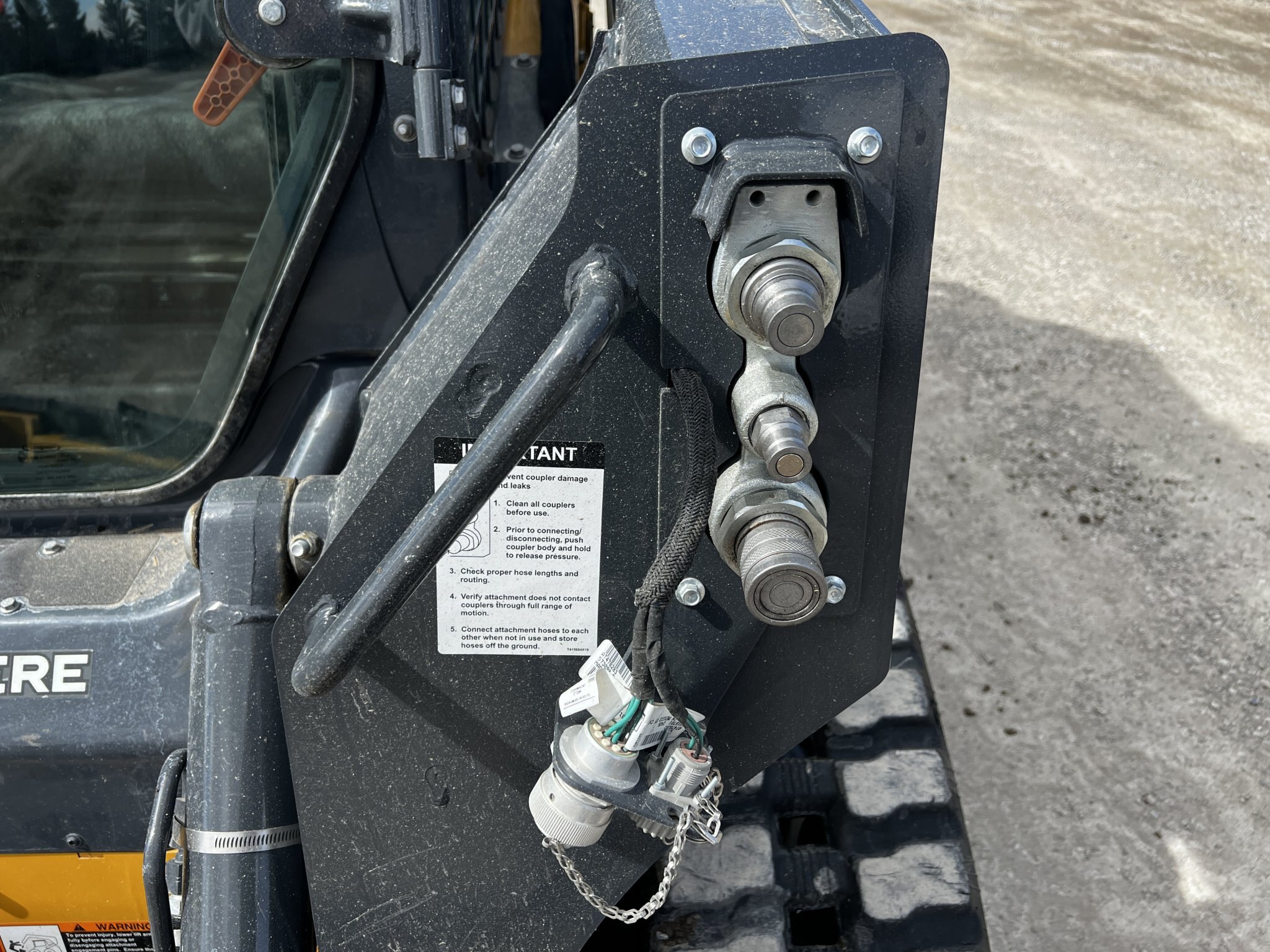 2024 Deere 325G Skid Steer with Bucket • High Flow Hydraulics ...