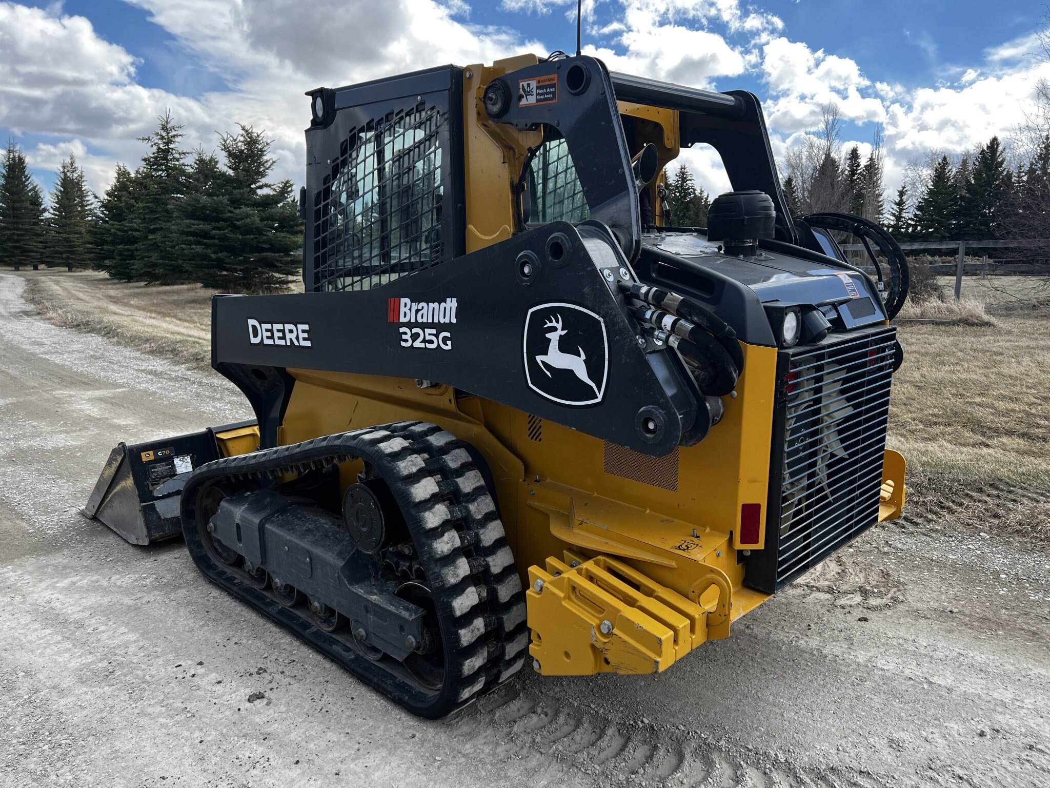 Skid Steer With High Flow Hydraulics