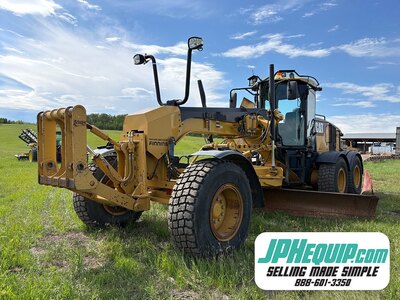 2012 Caterpillar 160M VHP Plus Motor Grader with Snow Wing and V-plow #11920 AS