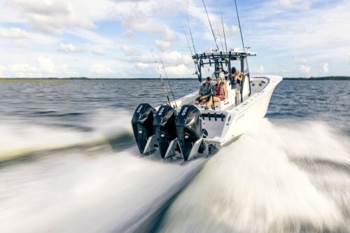 Mercury Verado 300 hp Warm Fusion White