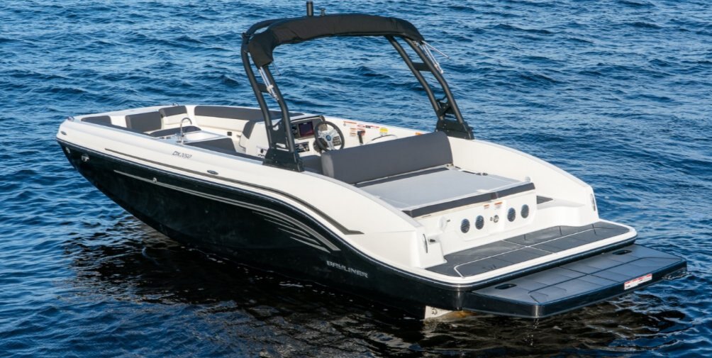 2024 Bayliner DX2050 Blue Hull Sides (White Bottom)