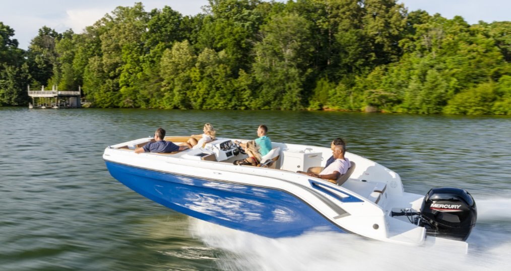 2024 Bayliner DX2200 Blue Hull Sides (White Bottom)