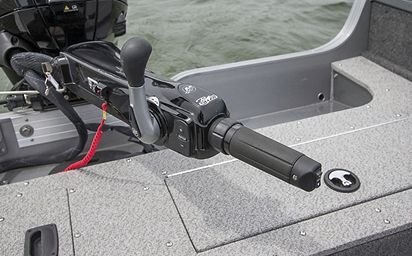 2024 Crestliner 1850 PRO TILLER Black Metallic base w/Fire Red Metallic accent & Gray interior