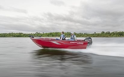 2024 Crestliner 1750 PRO TILLER Black Metallic base w/Fire Red Metallic accent & Gray interior