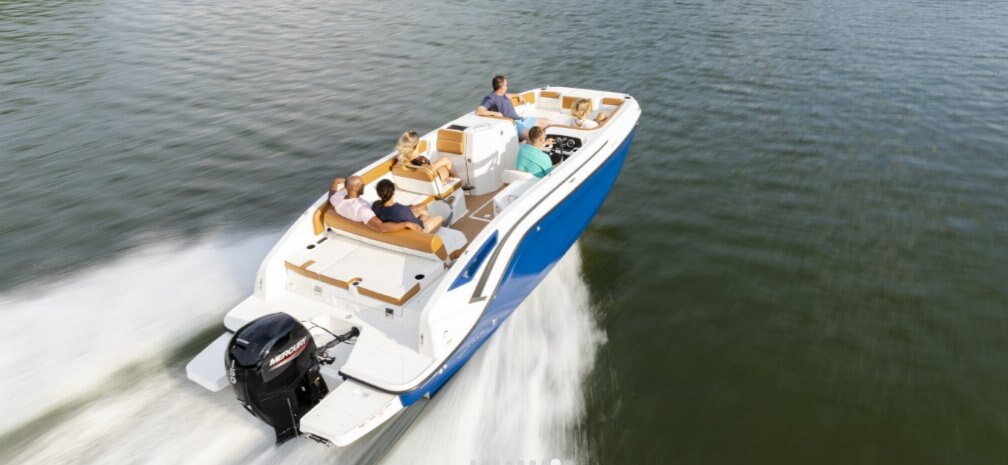 2024 Bayliner DX2200 Blue Hull Sides (White Bottom)