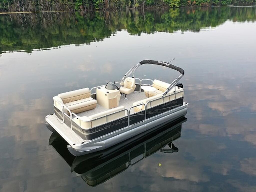 2023 Montego Bay Pontoons C8518