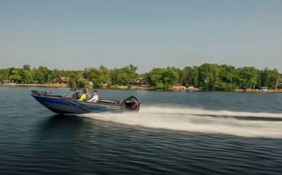 2024 Crestliner 1950 SUPER HAWK Black Metallic base w/Fire Red Metallic accent & Gray interior