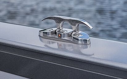 2024 Crestliner 2050 SPORTFISH Silver Metallic base w/Black Metallic accent & Gray interior