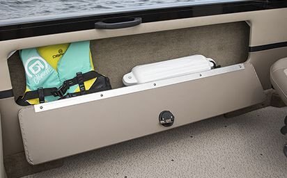 2024 Crestliner 2050 SPORTFISH Black Metallic exterior & Gray interior