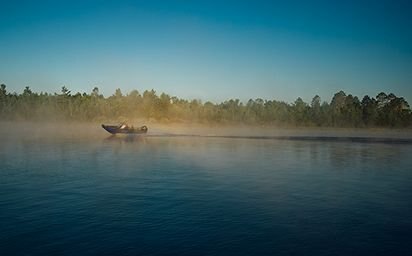 2024 Crestliner 1850 SPORTFISH Black Metallic exterior & Gray interior