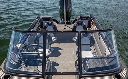 2024 Crestliner 1850 SPORTFISH Black Metallic exterior & Gray interior