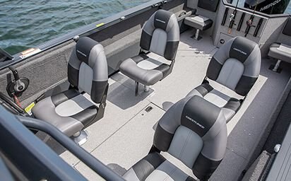 2024 Crestliner 2050 COMMANDER Black Metallic exterior & Gray interior