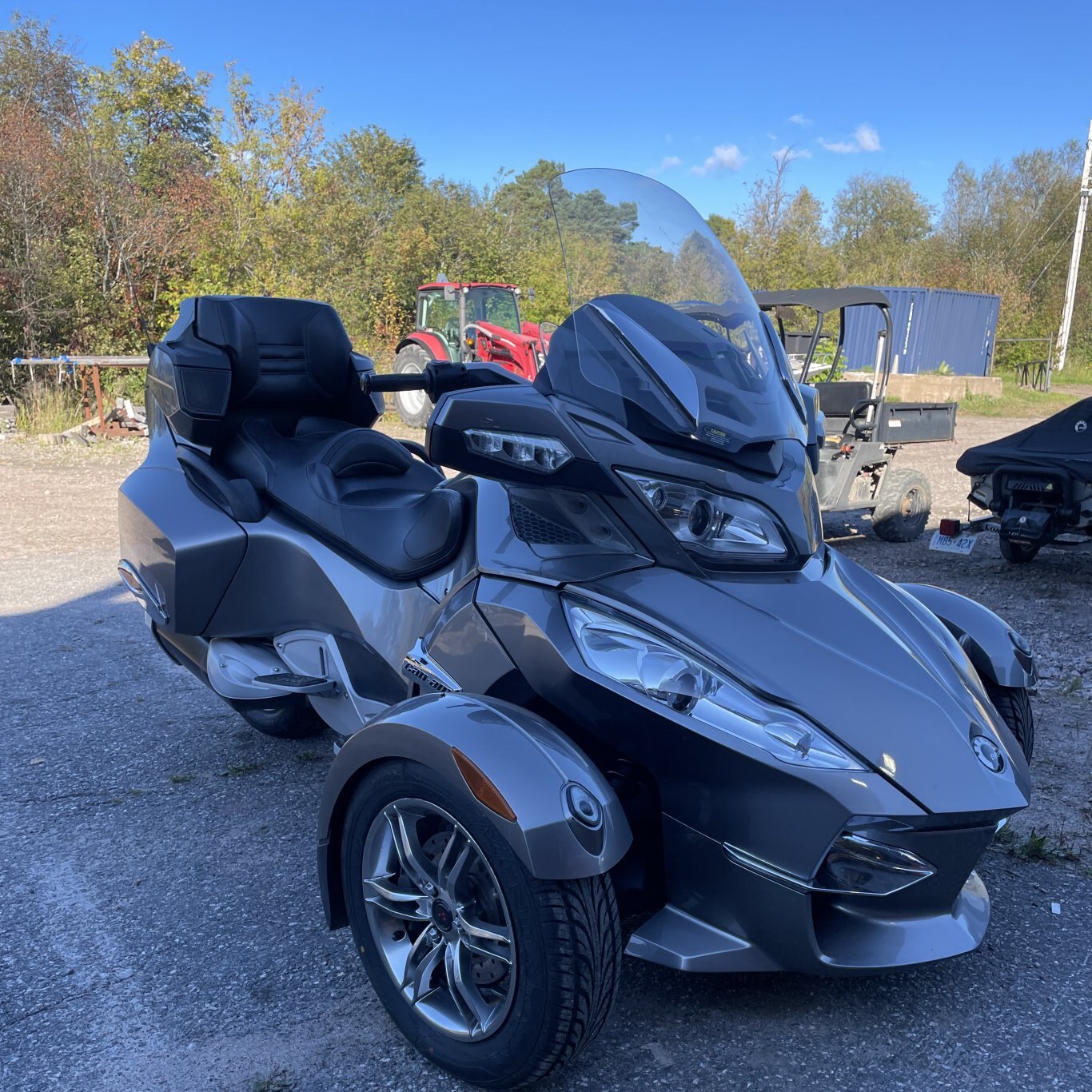 2011 Spyder Roadster RT