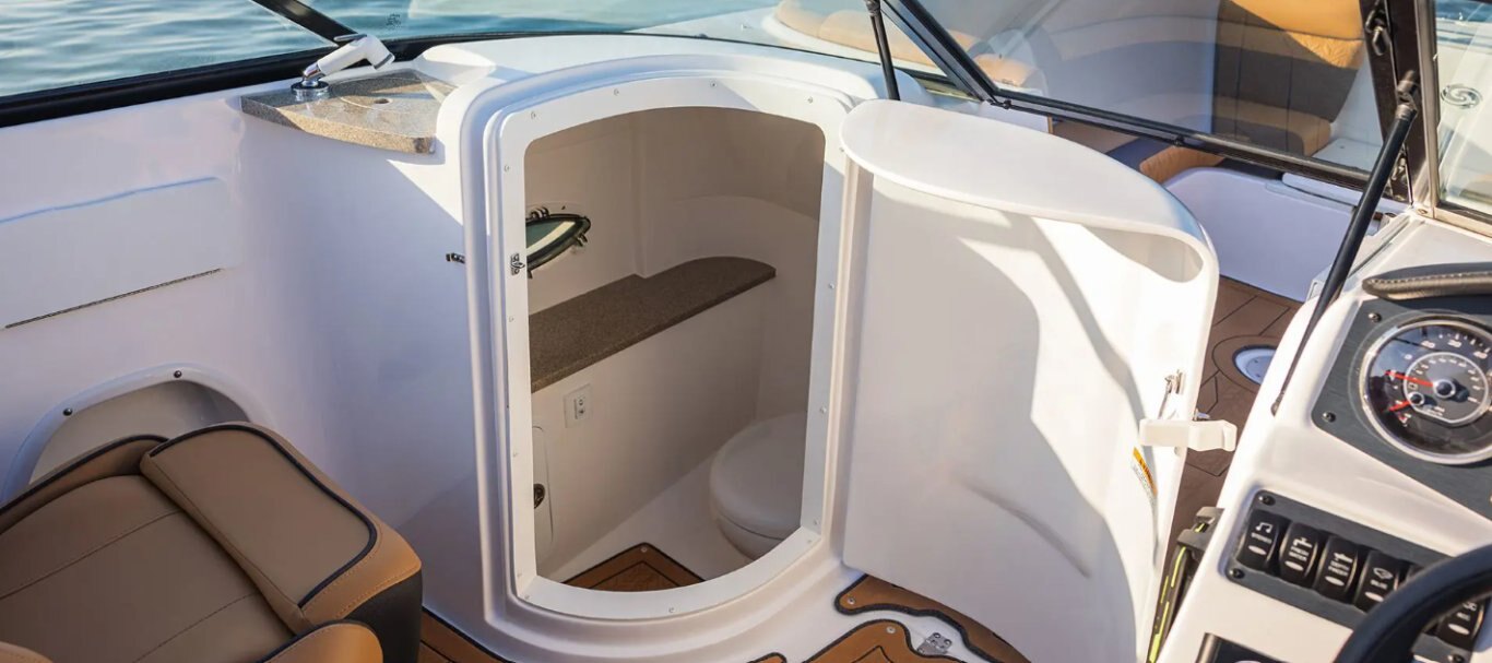 Hurricane SunDeck 2050 OB