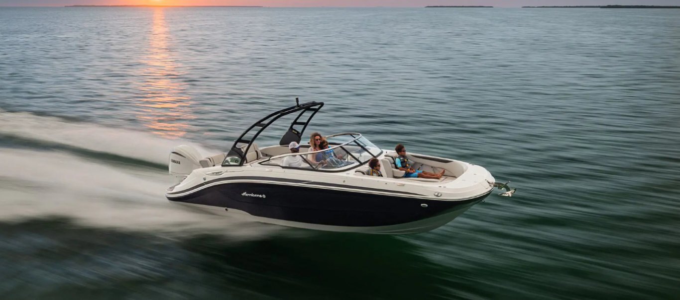 Hurricane SunDeck 2050 OB