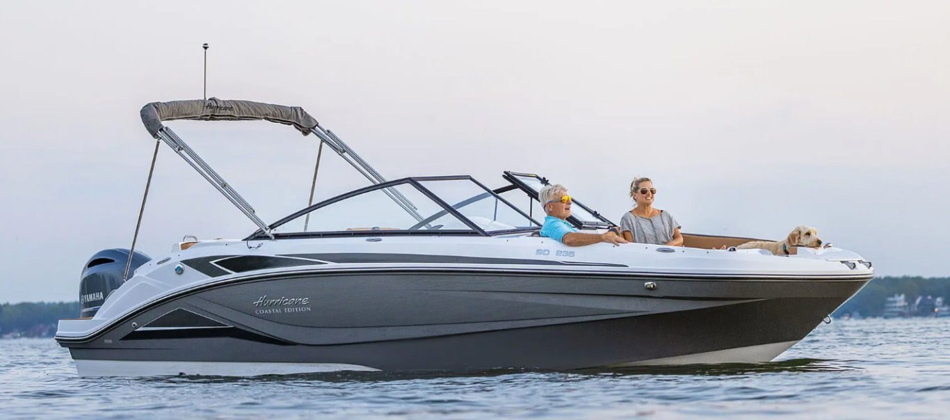 Hurricane SunDeck 2050 OB