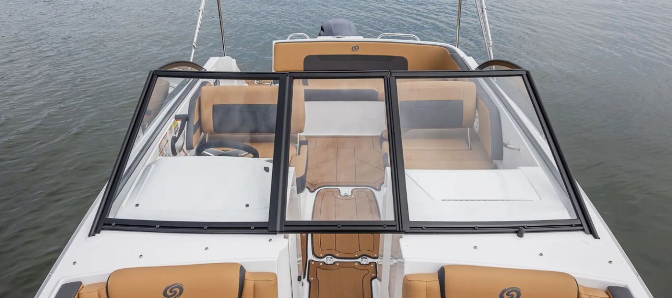 Hurricane SunDeck 2050 OB