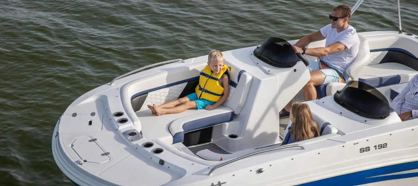 Hurricane SunDeck Sport 192 OB