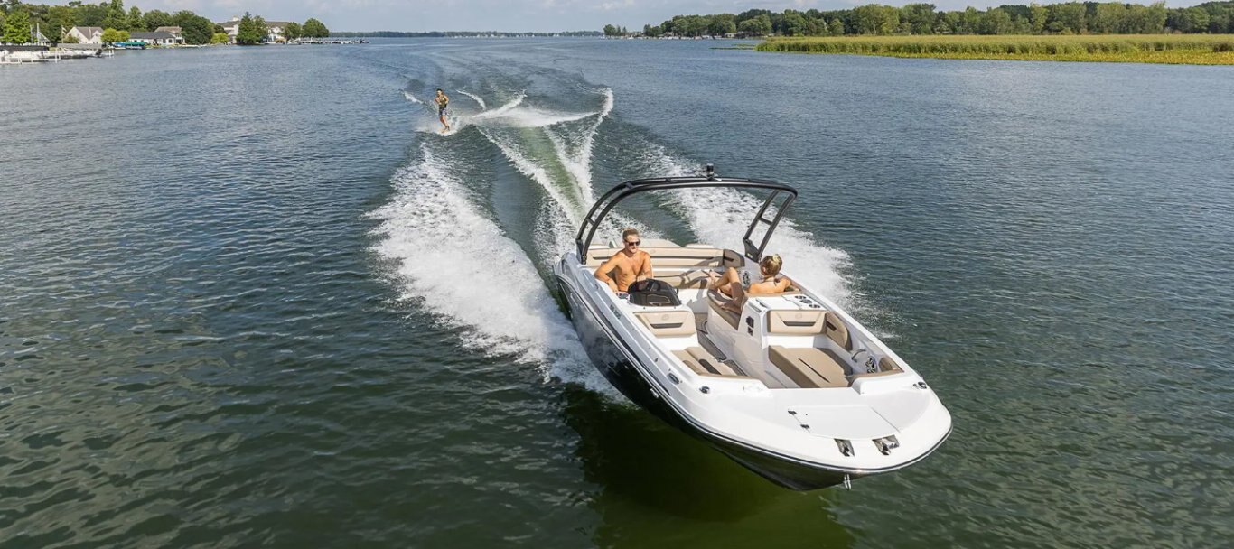 Hurricane SunDeck Sport 205 IO