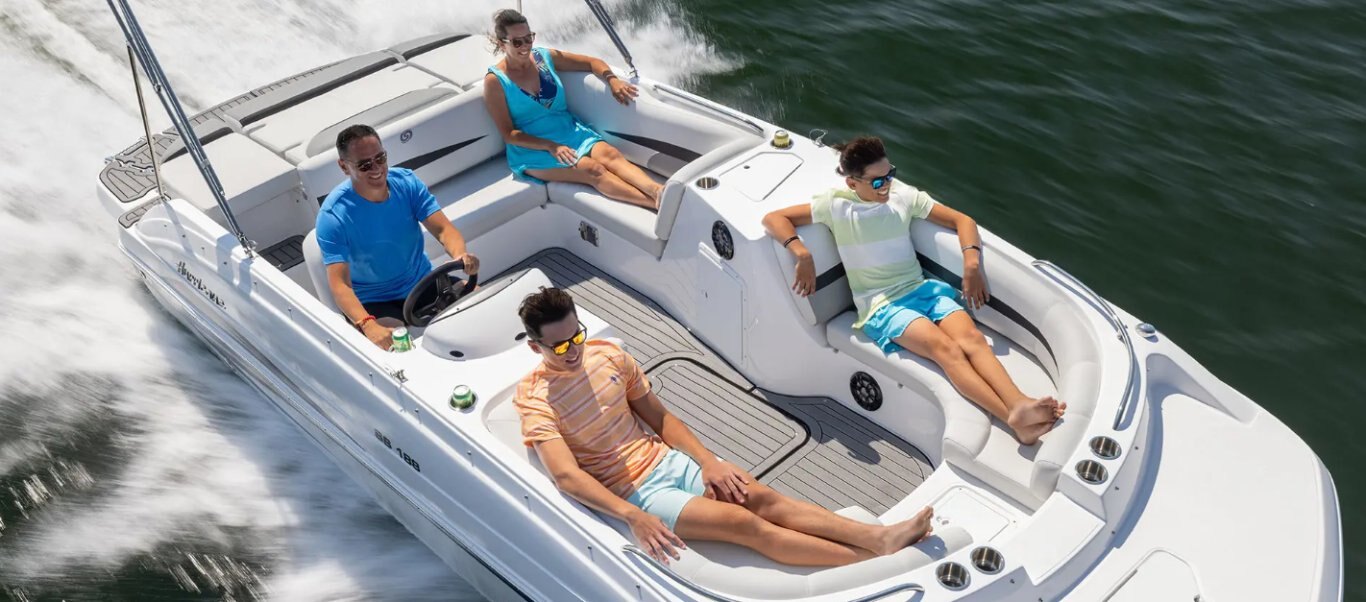 Hurricane SunDeck Sport 188 IO