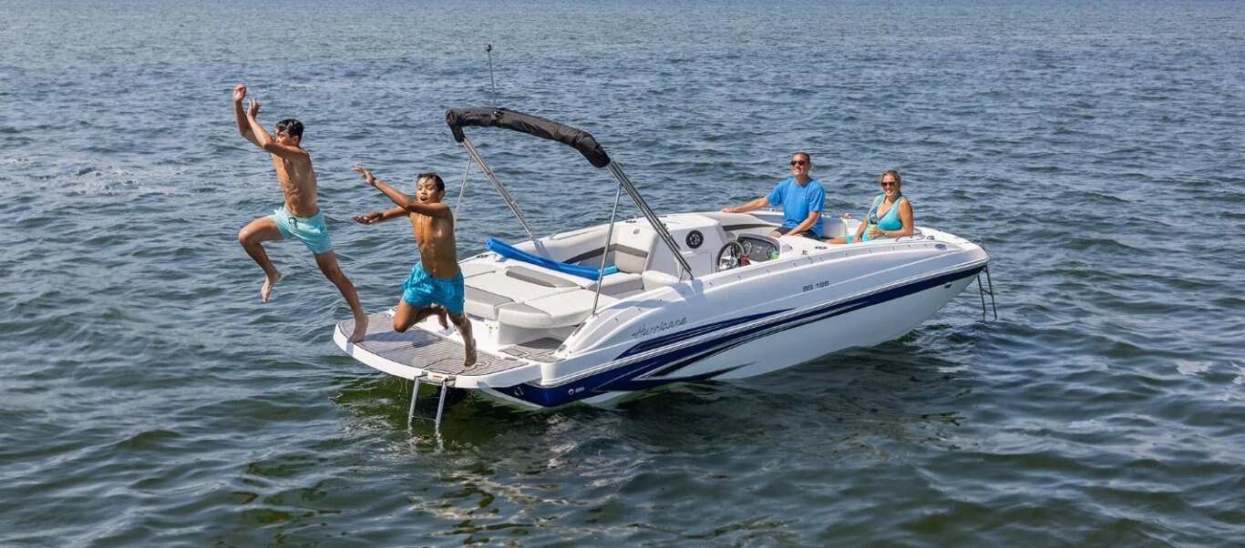 Hurricane SunDeck Sport 188 IO