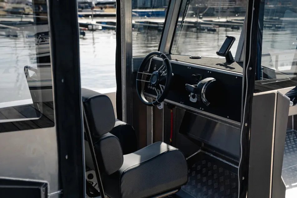 2026 LANDX X7 with Yamaha F200XD TORONTO BOAT SHOW