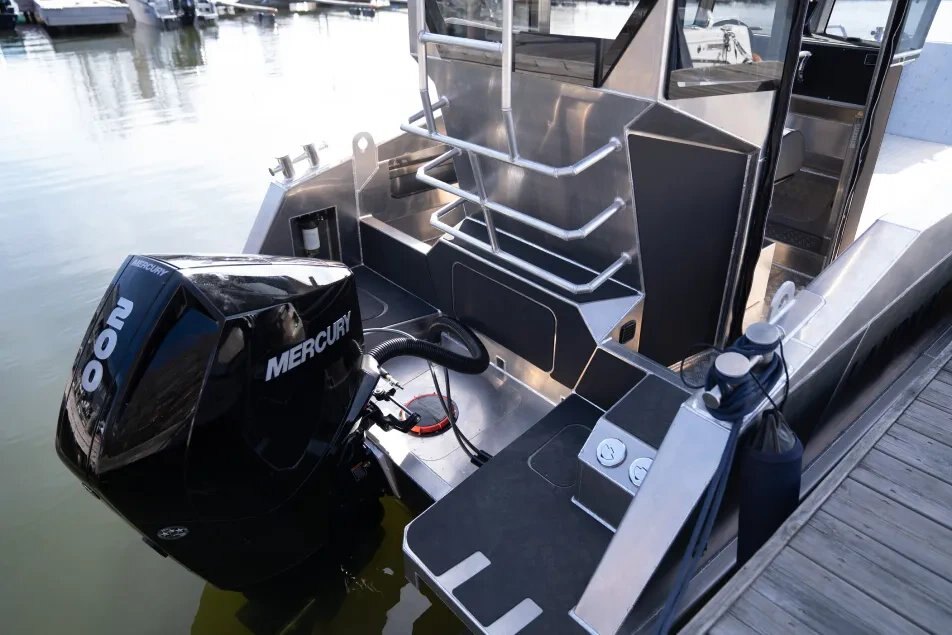 2026 LANDX X7 with Yamaha F200XD TORONTO BOAT SHOW