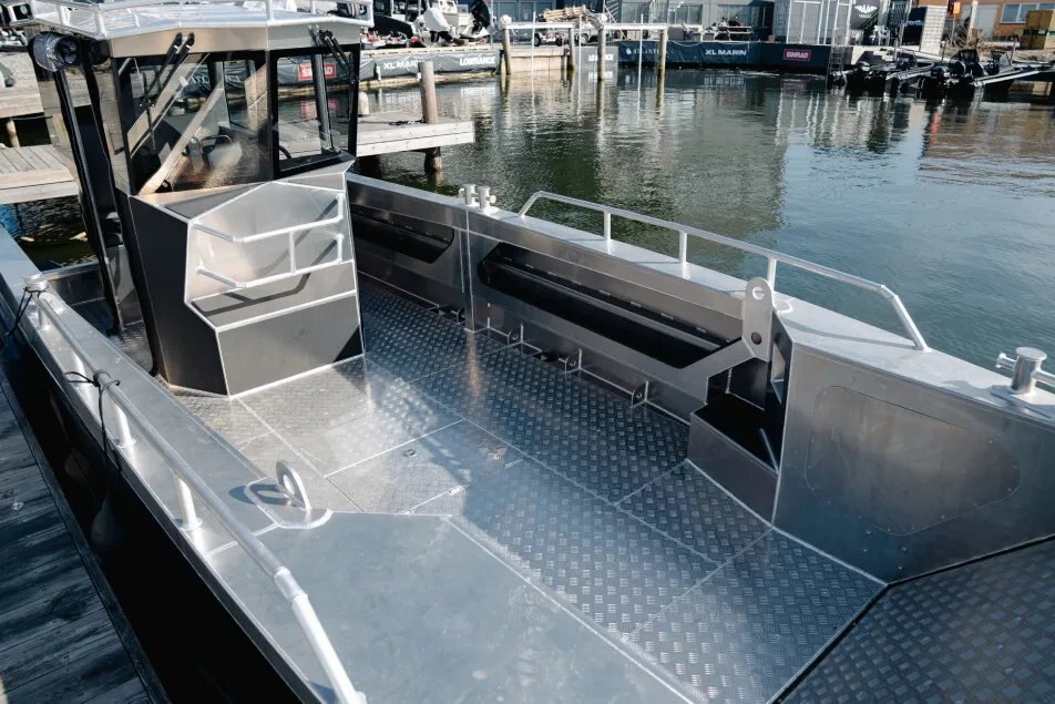 2026 LANDX X7 with Yamaha F200XD TORONTO BOAT SHOW