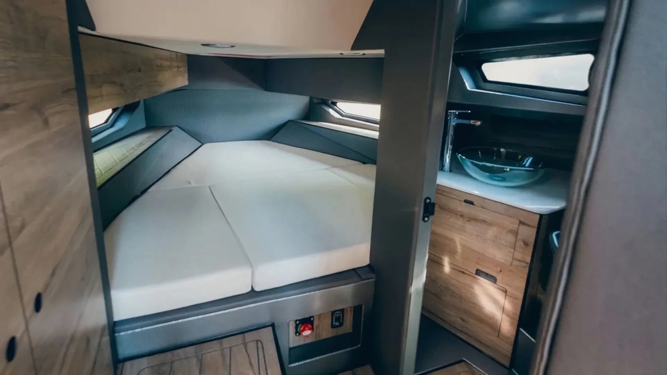 2026 Reval Grade G11