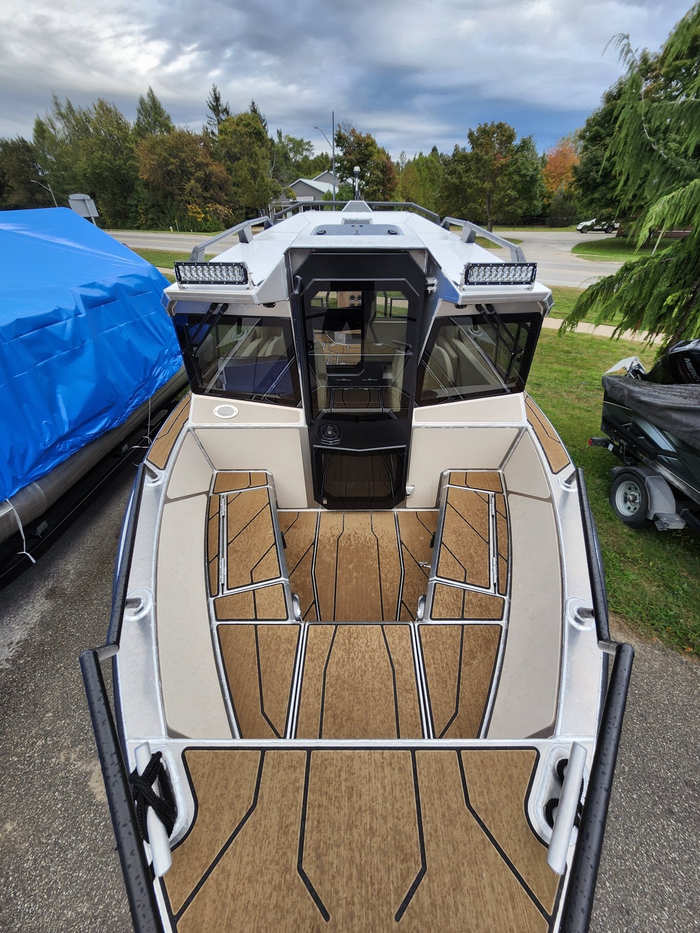 2026 LANDX X6 BLACKOUT EDITION TORONTO BOAT SHOW