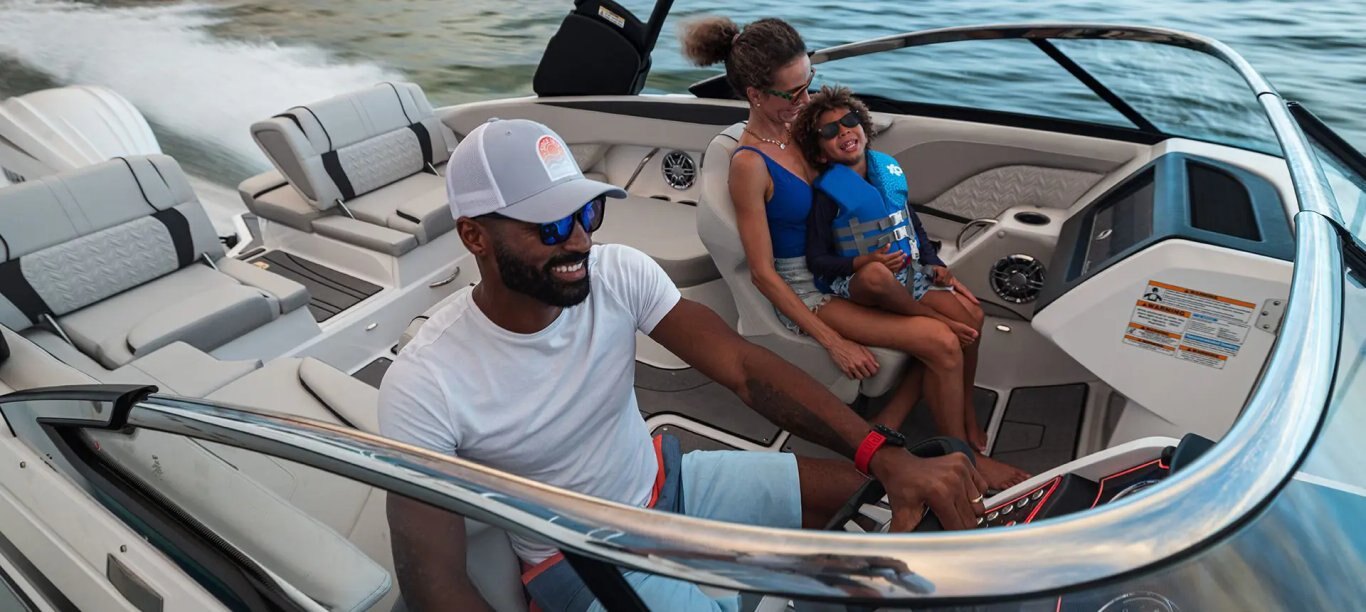 Hurricane SunDeck 187 OB