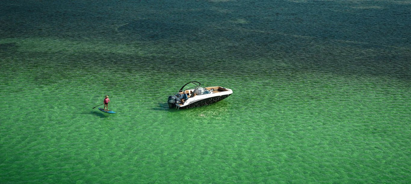 Hurricane SunDeck 2050 OB