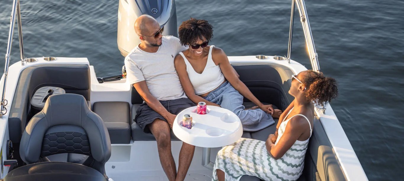 Hurricane SunDeck Sport 192 RL OB