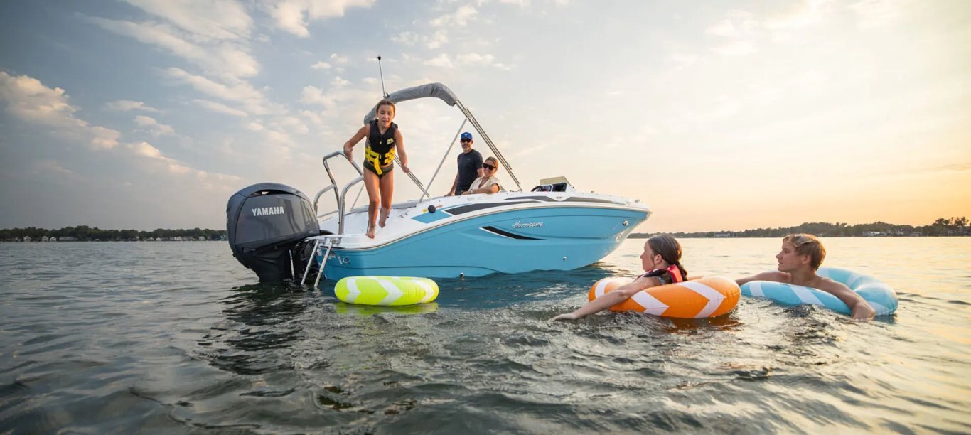 Hurricane SunDeck Sport 2050 OB