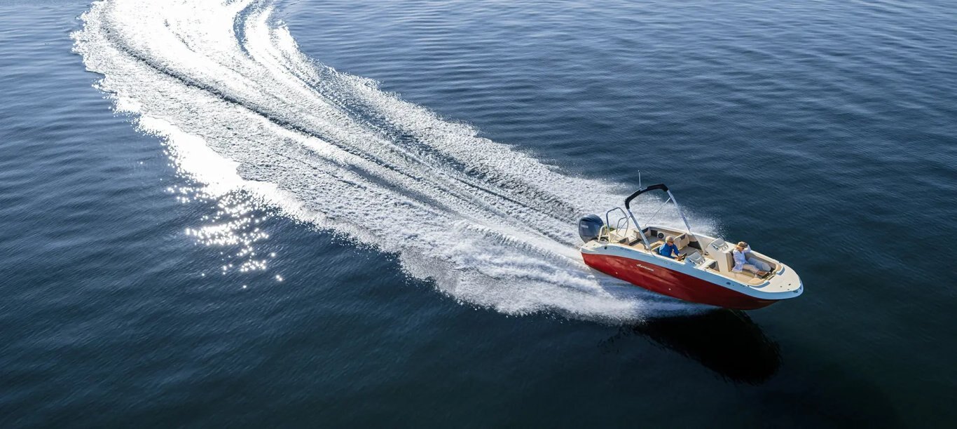 Hurricane SunDeck Sport 2050 OB