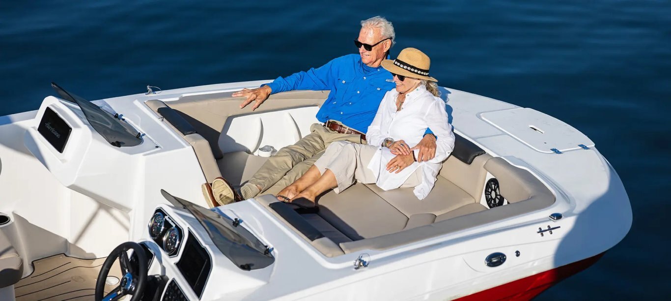 Hurricane SunDeck Sport 2050 OB