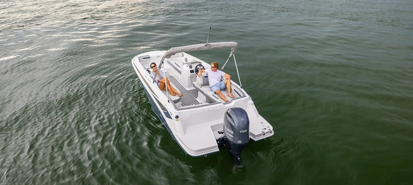 Hurricane SunDeck Sport 205 OB