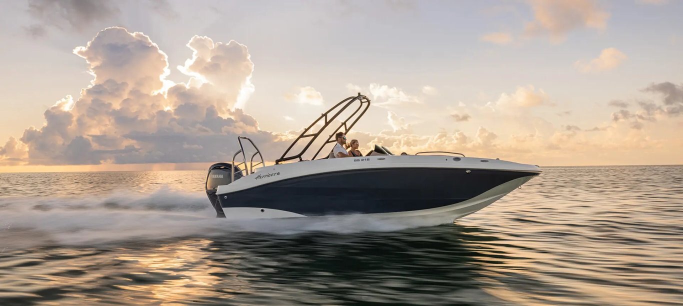 Hurricane SunDeck Sport 218 OB